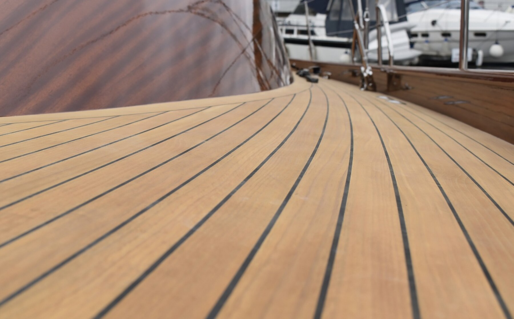 Teak, in detail.